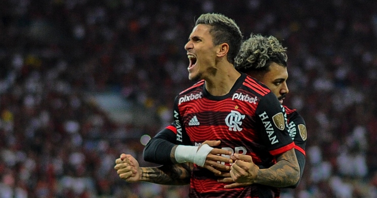 Flamengo atropela Tolima por 7 x 1 e garante vaga para as quartas de final da Libertadores