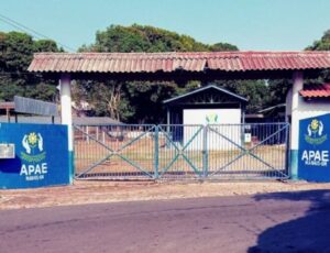 Após dívidas, sede da Apae no Parque Dez está sendo leiloada por valor milionário