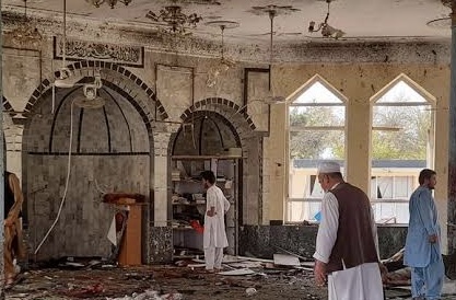 Explosão em mesquita do Afeganistão mata clérigo e civis