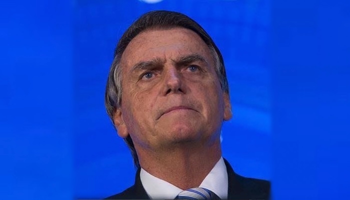 Por 5 votos a 2, TSE torna Jair Bolsonaro inelegível por oito anos