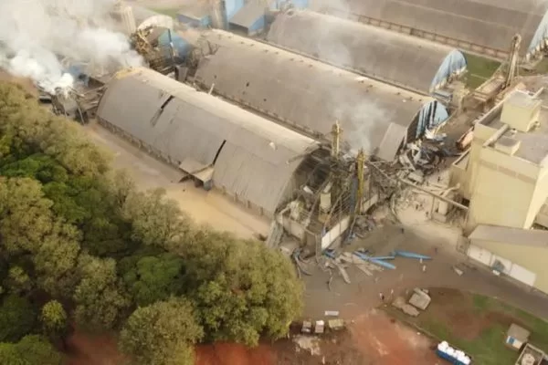 Tragédia em Palotina: explosão de secador de milho deixa oito m0rtos e doze feridos; veja vídeo