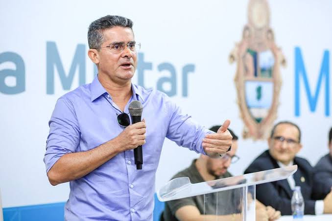 Agenda nos EUA, pesquisa eleitoral e noivado: David Almeida abre o jogo sobre seus planos