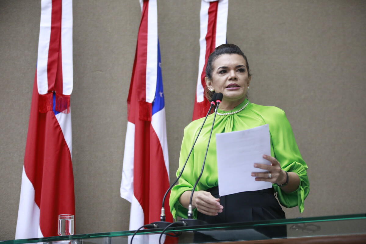 Deputada Alessandra Campelo defende que agressores de mulheres usem tornozeleira eletrônica