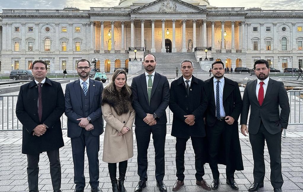 Capitão Alberto Neto e delegação de parlamentares brasileiros são