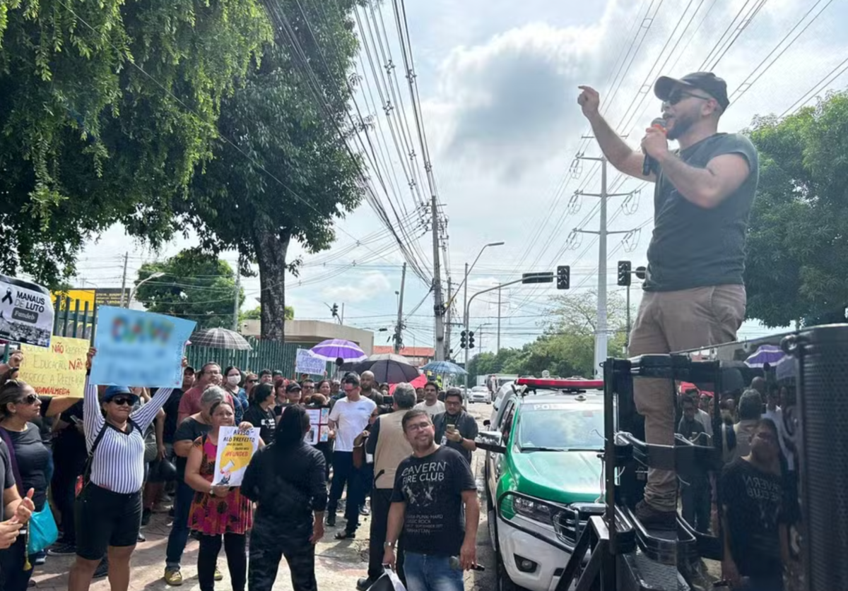 Após protesto de professores em Manaus, Semed emite nota a respeito do Fundeb; confira
