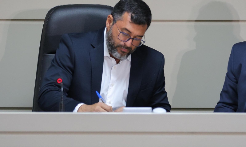 Governador Wilson Lima envia para Aleam PL que reajusta data-base para 96 mil servidores