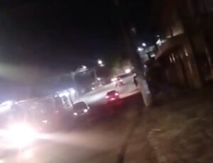 "Provou do próprio remédio": homem acusado de tentar abus4r de jovem recebe 'carinho' da população; veja vídeo