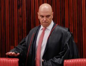 Assessores de Lula temem prisão de Moraes em viagem aos EUA