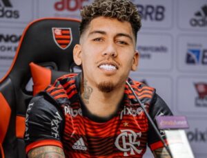 Flamengo avança em negociações por Roberto Firmino: valor chega a R$ 30 Milhões