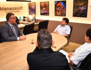 Prefeitura de Manaus articula audiência pública com vereadores para apresentar Plano Municipal de Turismo