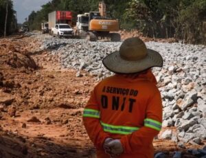 Repavimentação da BR-319 avança: 20 km começam este ano e licitação para mais 30 km será lançada em maio