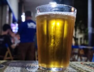 Brasil reduz consumo de álcool e indústria aposta em inovação para manter mercado aquecido