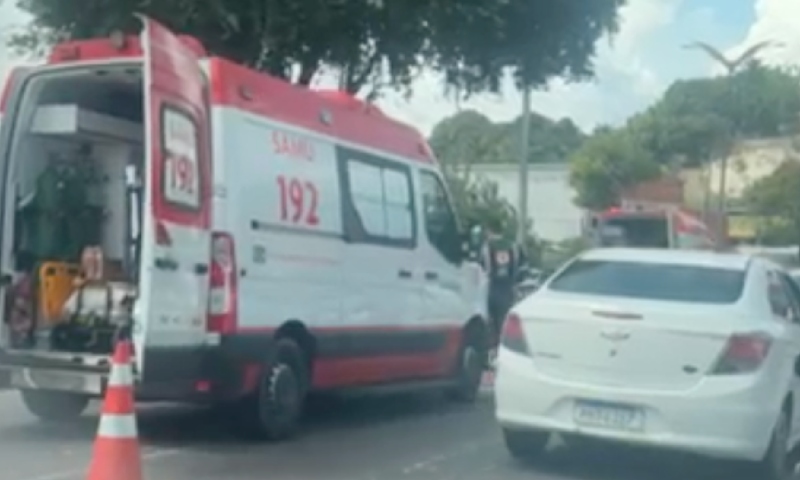 Urgente: paramédicos tentam ressuscitar homem acidentado no bairro Cidade Nova; veja vídeo