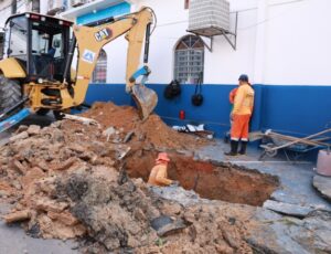 Prefeitura de Manaus recupera galeria subterrânea no conjunto Mutirão