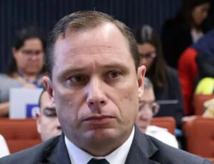 Urgente: Mauro Cid é preso novamente por ordem do STF em meio a suspeitas de fuga