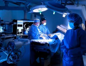 Hapvida oferece cirurgia cardíaca de ponta que evita corte no peito