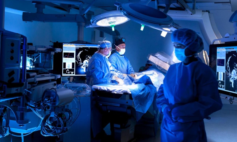 Hapvida oferece cirurgia cardíaca de ponta que evita corte no peito