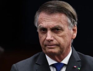 PGR quer Bolsonaro condenado a 43 anos de prisão e ex-presidente se manifesta: "perseguição escancarada contra mim"; veja