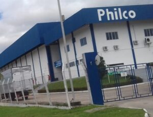 Philco demite 800 trabalhadores em Manaus