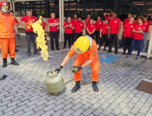 Câmara Municipal de Manaus realiza curso de brigadistas para servidores da Casa