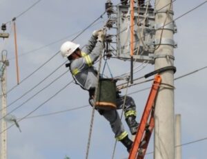 Cinco bairros de Manaus ficarão sem energia nesta sexta-feira (12)