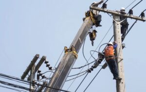 Cinco bairros de Manaus terão interrupção no fornecimento de energia nesta terça-feira (16)