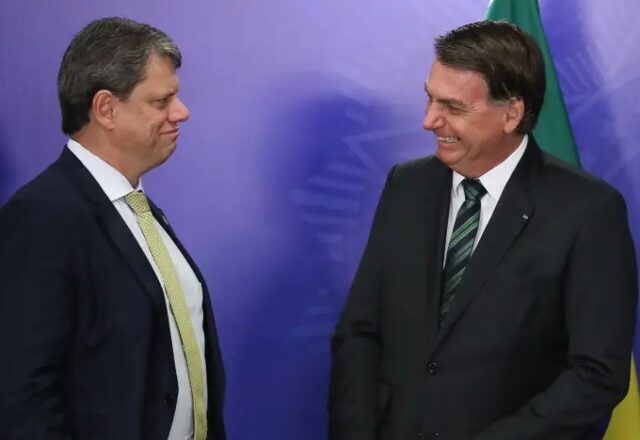 Bolsonaro poderá fechar acordo na semana que vem para que Tarcísio seja seu pré-candidato à presidência em 2026